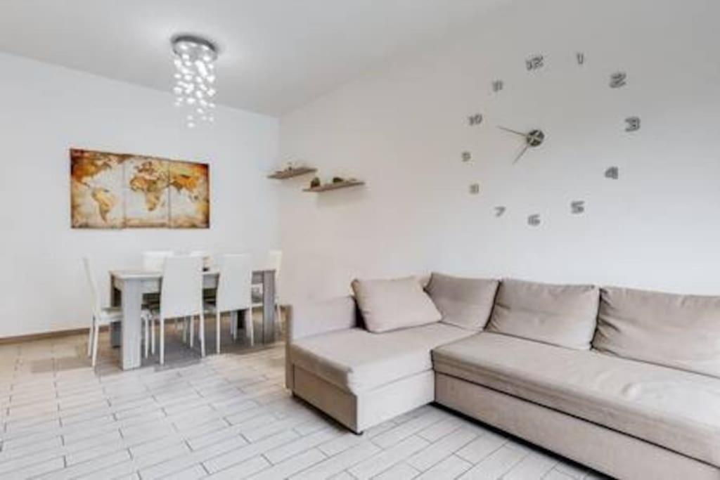 Domus Laterani By Jfm - Comfortable Apartment Big Terrace Colosseo ローマ エクステリア 写真