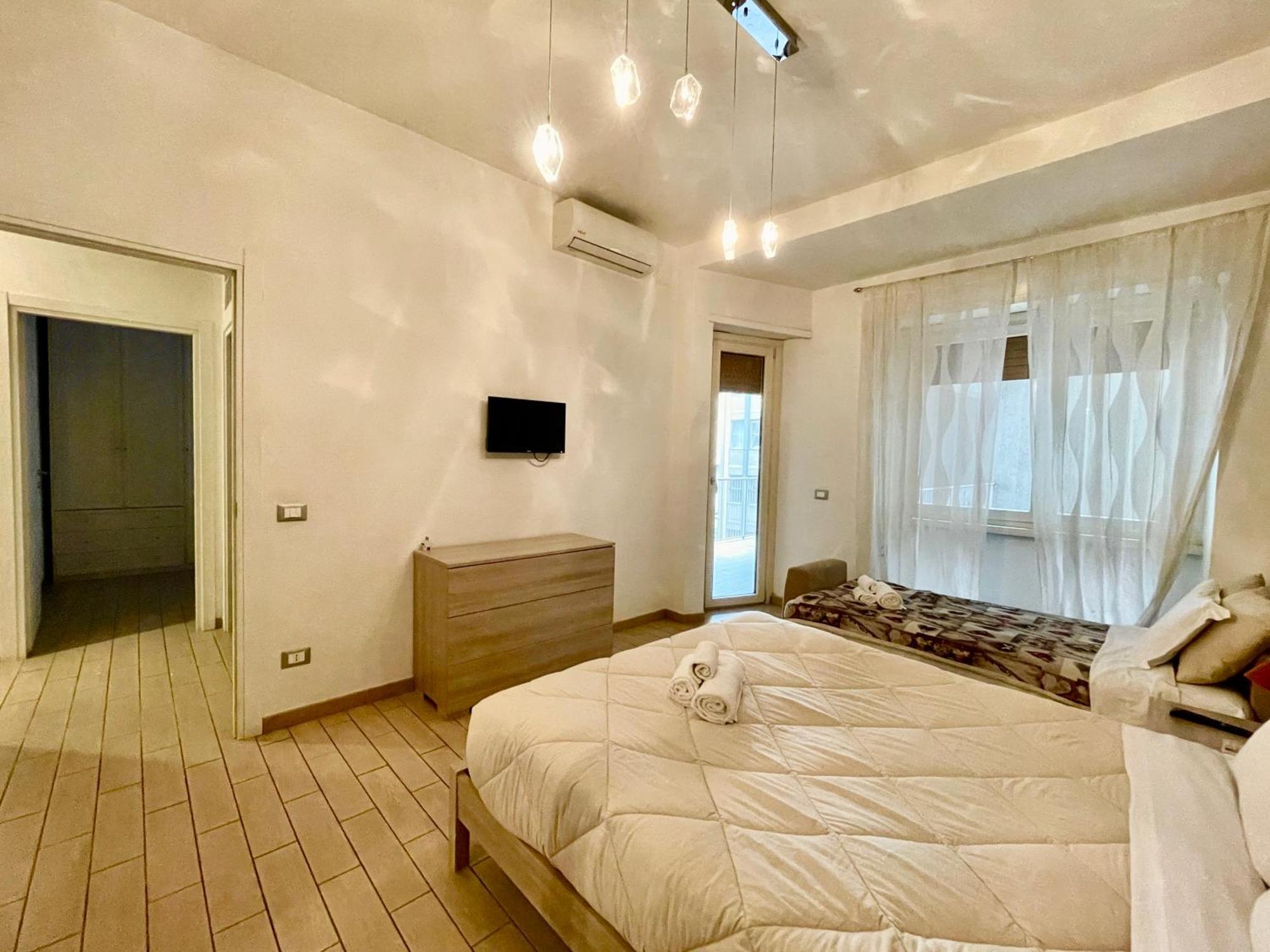 Domus Laterani By Jfm - Comfortable Apartment Big Terrace Colosseo ローマ エクステリア 写真