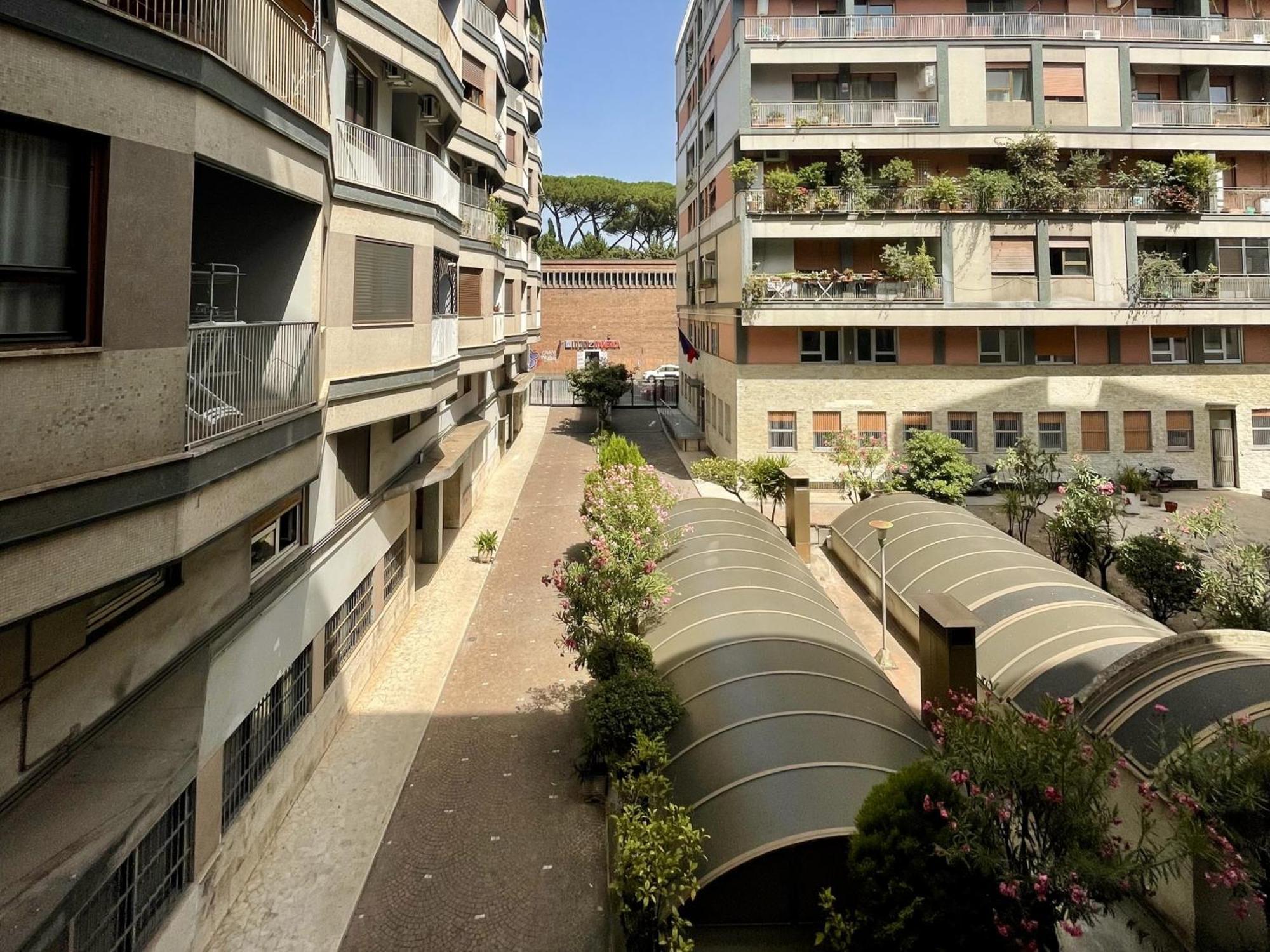 Domus Laterani By Jfm - Comfortable Apartment Big Terrace Colosseo ローマ エクステリア 写真